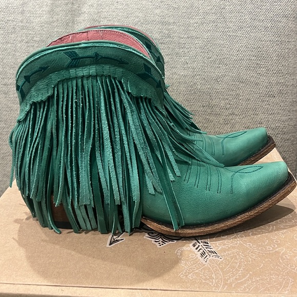 Junk Gypsy by Lane Spit fire fringe booties size 8.5 nwb - Picture 2 of 9